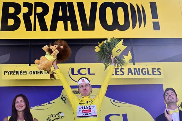 Tour de France 2026 Stage 3 LES ANGLES, FRANCE - JULY 06 : Pogacar Tadej (SLO) of UAE Team Emirates - XRG pictured with the yellow jersey during the podium ceremony of stage 3 of the 113rd edition of Tour de France an UCI World Tour 2.UWT cycling road race stage for Men Elite of 196 km with start in Granollers and finish in Les Angles on July 6, 2026 in Les Angles, France, 06 07 2026 Les Angles France  Copyright: xPeterxDexVoechtx