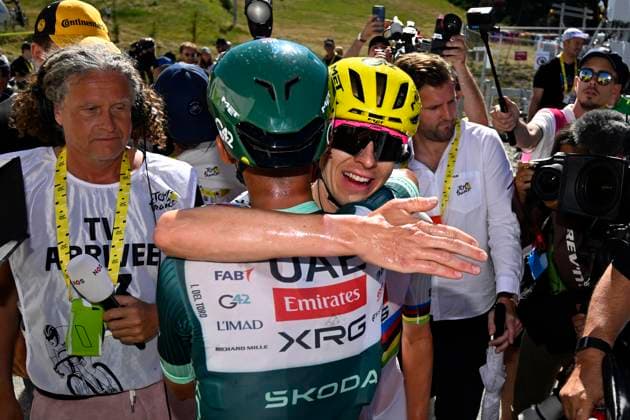 Tour de France 2026 Stage 3 LES ANGLES, FRANCE - JULY 06 : Pogacar Tadej (SLO) of UAE Team Emirates - XRG celebrates the victory after stage 3 of the 113rd edition of Tour de France an UCI World Tour 2.UWT cycling road race stage for Men Elite of 196 km with start in Granollers and finish in Les Angles on July 6, 2026 in Les Angles, France, 06 07 2026 Les Angles France  Copyright: xTomasxSiskx