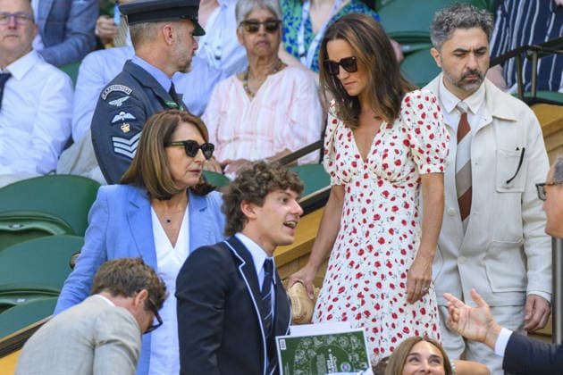Wimbledon Tennis Championships 2026 - Day 8 LONDON, UNITED KINGDOM - July 06: Carole Middleton and Pippa Middleton watch centre court tennis from the Royal Box during day 8 of The Wimbledon Tennis Championships at All England Lawn Tennis and Croquet Club on July 06, 2026 in London, United Kingdom. Ray Tang Anadolu London United Kingdom. Editorial use only. Please get in touch for any other usage.  Copyright: x2026xAnadoluxRayxTangx