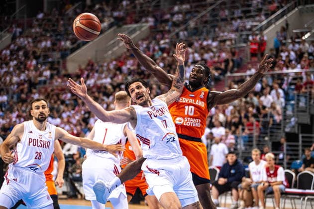 Krakow 06.07.2026 Basketball 2027 FIBA Basketball World Cup Qualifiers First Round : Poland vs The Netherlands --- Koszykowka Eliminacje Mistrzostw Swiata FIBA 2027 - pierwsza runda : Polska - Holandia. Persons shown : Dominik Olejniczak Emmanuel Ugbo Fot. Kai Taller Arena Akcji NEWSPIX.PL --- newspix.pl 