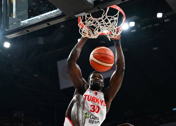 Turkiye v Switzerland - 2027 World Cup European Qualifiers ISTANBUL, TURKIYE - JULY 6: Adem Bona (30) of Turkiye in action during the first round of the 2027 World Cup European Qualifiers Group C final basketball match between Turkiye and Switzerland at Sinan Erdem Dome in Istanbul, Turkiye on July 6, 2026. Elif Ozturk Anadolu Istanbul Turkey. Editorial use only. Please get in touch for any other usage.  Copyright: x2026xAnadoluxElifxOzturkx