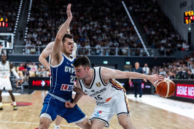 GER, FIBA Basketball World Cup 2027, European Qualifiers, Deutschland-Zypern. 06.07.2026, Brose Arena, Bamberg, GER, FIBA Basketball World Cup 2027, European Qualifiers, Deutschland-Zypern. Jonas Mattisseck (Deutschland, No15), Stefanos Tigkas (Zypern, No23) Â *** GER, 2027 FIBA Basketball World Cup, European Qualifiers, Germany vs. Cyprus, July 6, 2026, Brose Arena, Bamberg, GER, FIBA Basketball World Cup 2027, European Qualifiers, Germany vs. Cyprus, Jonas Mattisseck (Germany, No. 15), Stefanos Tigkas (Cyprus, No. 23) Â Nordphotox xTrienitz nph00051