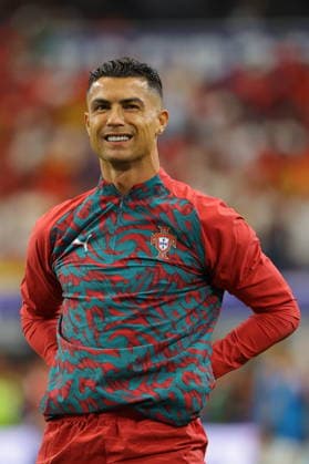 FIFA World Cup, WM, Weltmeisterschaft, Fussball 2026 - Round of 16 - Portugal vs Spain Cristiano Ronaldo of Portugal warms up before the FIFA World Cup 2026 Round of 16 match Portugal against Spain, in Dallas, USA, 06 July 2026. DALLAS United States  Copyright: xCHRISTOPHERxNEUNDORFx