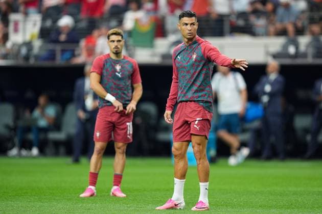 Cristiano Ronaldo of Portugal during the warm up Portugal v Spain 2026 FIFA World Cup, WM, Weltmeisterschaft, Fussball Round of 16, Football, Dallas Stadium, Arlington, Texas, USA - 06 Jul 2026Arlington Dallas Stadium Texas (TX) United States of America  Copyright: xIsmaelxAdnan Shutterstockx 16980005w