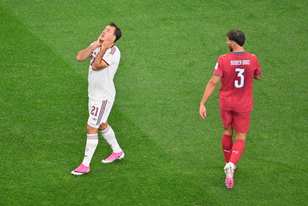 FIFA World Cup, WM, Weltmeisterschaft, Fussball 2026 - Round of 16 - Portugal vs Spain Mikel Oyarzabal of Spain reacts after missing a chance to score during the FIFA World Cup 2026 Round of 16 match Portugal against Spain, in Dallas, USA, 06 July 2026. DALLAS United States  Copyright: xSAMxWASSONx