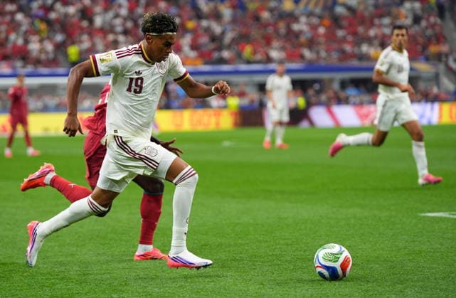 FIFA World Cup, WM, Weltmeisterschaft, Fussball 2026 - Round of 16 - Portugal vs Spain Lamine Yamal of Spain in action during the FIFA World Cup 2026 Round of 16 match Portugal against Spain, in Dallas, USA, 06 July 2026. DALLAS United States  Copyright: xJEFFREYxMCWHORTERx