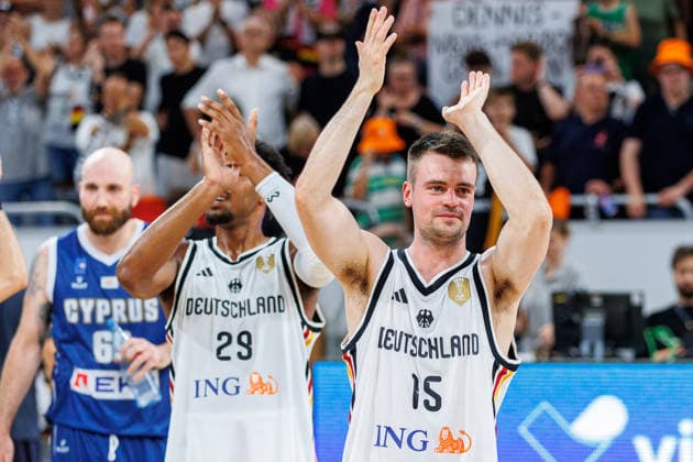 Kostja Mushidi (Deutschland, 29), Jonas Mattisseck (Deutschland, 15), jubelt, Jubel, positive Emotionen, positive Emotion, Spielende, Deutschland vs. Zypern, Basketball, WM Qualifikation 2027, Gruppe E, 06.07.2026 Deutschland vs. Zypern, Basketball, WM Qualifikation 2027, Gruppe E, 06.07.2026 Bamberg *** Kostja Mushidi, Germany, 29, Jonas Mattisseck, Germany, 15, celebrating, celebration, positive emotions, positive emotion, end of the game, Germany vs. Cyprus, basketball, 2027 World Cup Qualifiers, Group E, July 6, 2026, Germany vs. Cyprus, basketball, 2027 World Cup Qualifiers, Group E, July 6, 2026, Bamberg Copyright: xEibner-Pressefoto G.xSantemizx EP_GSZ