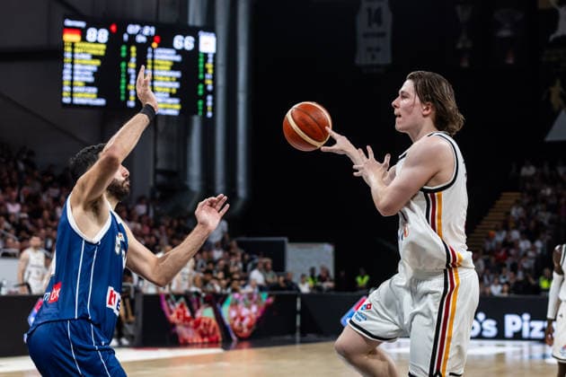 GER, FIBA Basketball World Cup 2027, European Qualifiers, Deutschland-Zypern. 06.07.2026, Brose Arena, Bamberg, GER, FIBA Basketball World Cup 2027, European Qualifiers, Deutschland-Zypern. Simonas Lukosius (Deutschland, No41) Â Foto: Alexander Trienitz Bamberg Brose Arena Bayern Deutschland *** GER, 2027 FIBA Basketball World Cup, European Qualifiers, Germany vs. Cyprus, July 6, 2026, Brose Arena, Bamberg, GER, FIBA Basketball World Cup 2027, European Qualifiers, Germany vs. Cyprus, Simonas Lukosius (Germany), No. 41. Photo by Alexander Trienitz, Bamberg, Brose Arena, Bavaria, Germany