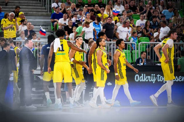 260706 Team Sweden during the FIBA World Cup Qualifier game between Slovenia and Sweden on July 6, 2026 in Ljubljana. Photo: Martin Metelko BILDBYRAN kod 0032 basket basketball vm-kval kval fiba world cup qualifiers slovenien sverige slovenia sweden bbeng *** July 6, 2026: Team Sweden during the FIBA World Cup Qualifier game between Slovenia and Sweden on July 6, 2026 in Ljubljana. Photo by Martin Metelko. BILDBYRAN code 0032 basketball FIBA World Cup qualifiers Slovenia Sweden bbeng  Copyright: MARTINxMETELKO BB260706ZD050