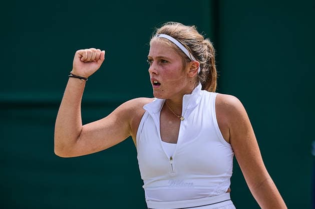 July 6, 2026, London, London, Great Britain: Emily Victoria Eigelsbach of Germany reacts with clenched fist during The Championships Wimbledon , 6.7.2026 in London (All England Lawn Tennis and Croquet Club), Great Britain Tennis 2026: Grand Slam: The Championships Wimbledon: 8th Day: 2nd Round: EIGELSBACH 1:6 7:5 6:3 LACINOVA  - ZUMAs343 20260706_zsp_s343_098 Copyright: xMathiasxSchulzx