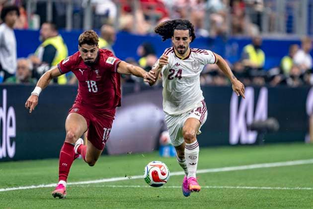 DALLAS - (lr) Pedro Neto of Portugal and Marc Cucurella of Spain during the 2026 World Cup match between Portugal and Spain at Dallas Stadium on July 6, 2026, in Dallas, United States. (Photo by Stefan Koops EYE4IMAGES DeFodi Images) - *** DALLAS — Pedro Neto of Portugal and Marc Cucurella of Spain during the 2026 World Cup match between Portugal and Spain at Dallas Stadium on July 6, 2026, in Dallas, United States. Photo by Stefan Koops, EYE4IMAGES, DeFodi Images