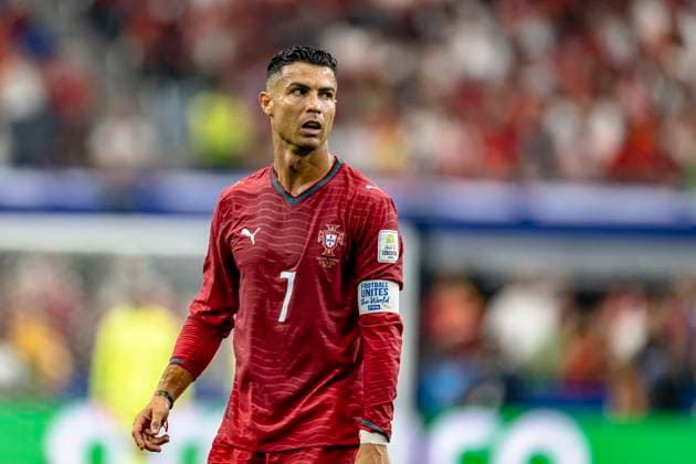 DALLAS - Cristiano Ronaldo of Portugal during the 2026 World Cup match between Portugal and Spain at Dallas Stadium on July 6, 2026, in Dallas, United States. (Photo by Stefan Koops EYE4IMAGES DeFodi Images) - *** DALLAS Cristiano Ronaldo of Portugal during the 2026 World Cup match between Portugal and Spain at Dallas Stadium on July 6, 2026, in Dallas, United States. Photo by Stefan Koops, EYE4IMAGES, DeFodi Images
