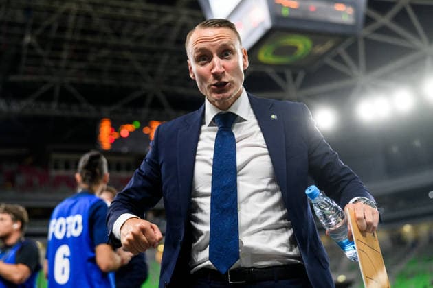 260706 coach Mikko Riipinen of Sweden celebrates after the FIBA World Cup Qualifier game between Slovenia and Sweden on July 6, 2026 in Ljubljana. Photo: Martin Metelko BILDBYRAN kod 0032 basket basketball vm-kval kval fiba world cup qualifiers slovenien sverige slovenia sweden bbeng jubel *** July 6, 2026: Coach Mikko Riipinen of Sweden celebrates after the FIBA World Cup Qualifier game between Slovenia and Sweden on July 6, 2026 in Ljubljana. Photo by Martin Metelko. BILDBYRAN code 0032 basketball FIBA World Cup qualifiers Slovenia Sweden bbeng celebration  Copyright: MARTINxMETELKO BB260706ZV036