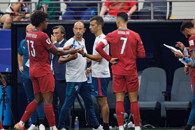 Renato Veiga and Cristiano Ronaldo seen during FIFA World Cup, WM, Weltmeisterschaft, Fussball 2026 game between national teams of Portugal and Spain (Grzegorz Wajda Ball Raw Images) Arlington Dallas Stadium USA Copyright: xGrzegorzxWajdax grzegorzwajda_portugal_spain_2526_2-6