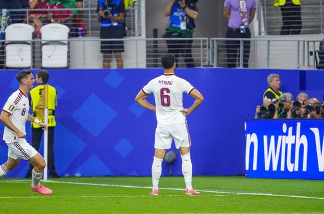 Portugal v Spain - FIFA World Cup, WM, Weltmeisterschaft, Fussball 2026 - Round of 16 TEXAS, USA - JULY 06: Mikel Merino of Spain celebrates after scoring his team s first goal during FIFA World Cup 2026 Round of 16 match between Portugal and Spain at Dallas Stadium in Arlington, Texas, United States on July 06, 2026. Jose Hernandez Anadolu Texas United States. Editorial use only. Please get in touch for any other usage.  Copyright: x2026xAnadoluxJosexHernandezx
