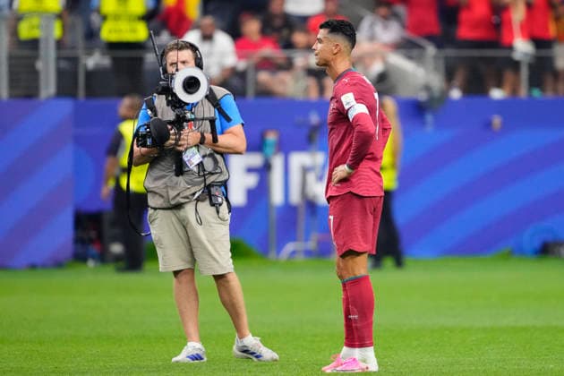 Portugal v Spain: Round of 16 - FIFA World Cup, WM, Weltmeisterschaft, Fussball 2026 Cristiano Ronaldo of Portugal looks on after the defeat during the FIFA World Cup 2026 Round Of 16 match between Portugal and Spain at Dallas Stadium on July 6, 2026 in Arlington, United States. Arlington TX United States  Copyright: xJosexBretonx originalFilename:bretonhernandez-portugal260706_npusS.jpg