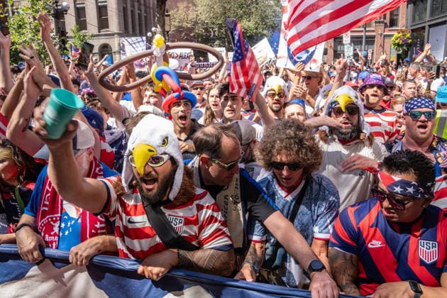 FIFA World Cup, WM, Weltmeisterschaft, Fussball 2026 - Round of 16 - USA vs Belgium Supporters of USA march to the stadium ahead of the FIFA World Cup 2026 Round of 16 match USA against Belgium, in Seattle, Washington, USA, 06 July 2026. SEATTLE United States  Copyright: xSTEPHENxBRASHEARx