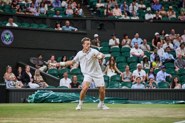 July 7, 2026, London, London, Great Britain: Jiri Lehecka of Czech Republic returns with forehand during The Championships Wimbledon , 6.7.2026 in London (All England Lawn Tennis and Croquet Club), Great Britain Tennis 2026: Grand Slam: The Championships Wimbledon: 8th Day: 4th Round: ZVEREV Vs LECHECKA  - ZUMAs343 20260707_zsp_s343_015 Copyright: xMathiasxSchulzx