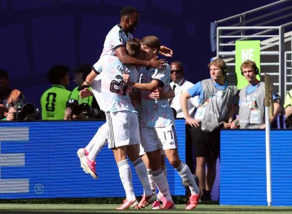Belgium s players celebrate after scoring during a soccer game between the USA and Belgian national team, Nationalteam Red Devils, on Monday 06 July 2026, at the Seattle Field, in Seattle, a 1 8 finals game in the FIFA World Cup, WM, Weltmeisterschaft, Fussball 2026. BRUNOxFAHY  x180552955x