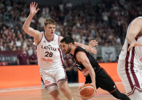 Basketball Latvia-Austria, Riga, Latvia, 06.07.2026, basket, basketball Daniel Friedrich of Austria and Marcis Steinbergs of Latvia in action during FIBA World Cup 2027 European qualifiers group F game between Latvia™s and Austria™s national basketball teams. Riga, Latvia, 06.07.2026. Photo: Roman Koksarov (RKF) Riga Latvia Copyright: xRomanxKoksarovx baskLAT-AUT20260706rk211.JPG