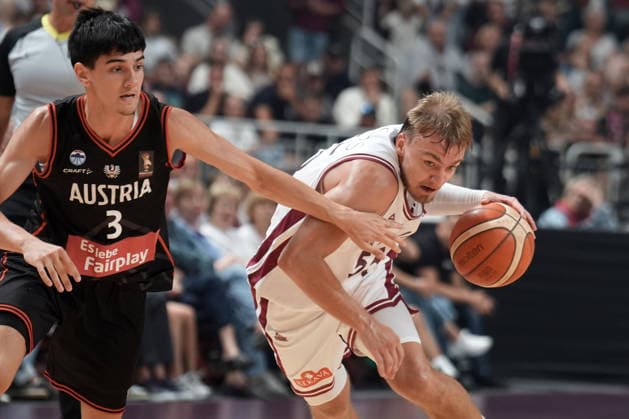 Basketball Latvia-Austria, Riga, Latvia, 06.07.2026, basket, basketball Arturs Zagars of Latvia and Nico Zeleznik of Austria in action during FIBA World Cup 2027 European qualifiers group F game between Latvia™s and Austria™s national basketball teams. Riga, Latvia, 06.07.2026. Photo: Roman Koksarov (RKF) Riga Latvia Copyright: xRomanxKoksarovx baskLAT-AUT20260706rk673.JPG