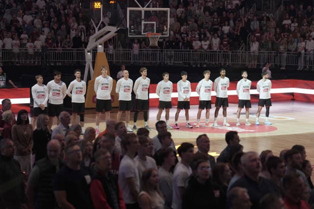 Basketball Latvia-Austria, Riga, Latvia, 06.07.2026, basket, basketball Team Austria players stand for the anthem during FIBA World Cup 2027 European qualifiers group F game between Latvia™s and Austria™s national basketball teams. Riga, Latvia, 06.07.2026. Photo: Roman Koksarov (RKF) Riga Latvia Copyright: xRomanxKoksarovx baskLAT-AUT20260706rk177.JPG