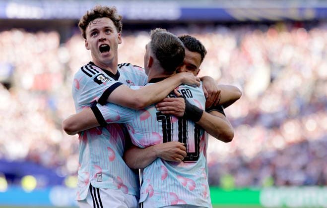 FIFA World Cup, WM, Weltmeisterschaft, Fussball 2026 - Round of 16 - USA vs Belgium Leandro Trossard (C) of Belgium and teammates celebrate after Belgium scored their second goal during the FIFA World Cup 2026 Round of 16 match USA against Belgium, in Seattle, USA, 06 July 2026. SEATTLE United States  Copyright: xCHRISTOPHERxTORRESx