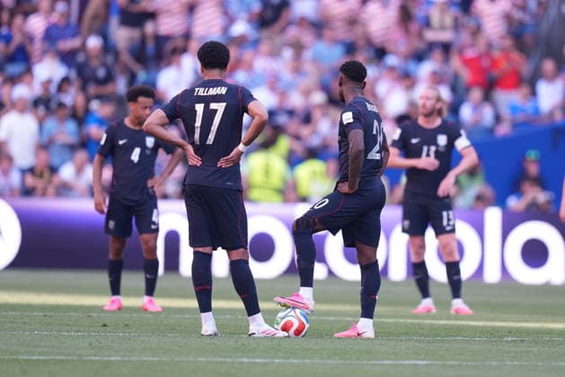 USA v Belgium - FIFA World Cup, WM, Weltmeisterschaft, Fussball 2026 - Round of 16 SEATTLE, USA - JULY 6: Players of USA react after conceding a goal during the 2026 FIFA World Cup Round of 16 match between USA and Belgium at Lumen Field (Seattle Stadium) in Seattle, Washington, United States on July 6, 2026. Ercin Erturk Anadolu Washington United States. Editorial use only. Please get in touch for any other usage.  Copyright: x2026xAnadoluxErcinxErturkx