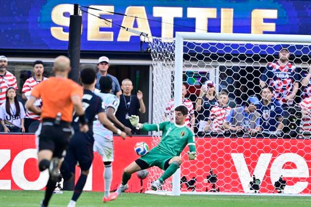 USA vs Belgium - FIFA World Cup, WM, Weltmeisterschaft, Fussball 2026 SEATTLE, UNITED STATES OF AMERICA - JULY 06 : Courtois Thibaut goalkeeper of Belgium in action pictured during the FIFA World Cup 2026 round of 16 match between the United States of America and Belgium at the Lumen Field stadium on July 6, 2026 in Seattle, United States of America, 06 07 2026 Seattle United States of America  Copyright: xJanxDexMeuleneirx