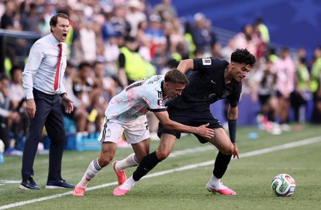 Belgium s Timothy Castagne fights for the ball during a soccer game between the USA and Belgian national team, Nationalteam Red Devils, on Monday 06 July 2026, at the Seattle Field, in Seattle, a 1 8 finals game in the FIFA World Cup, WM, Weltmeisterschaft, Fussball 2026. BRUNOxFAHY  x180554806x