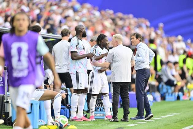 USA vs Belgium - FIFA World Cup, WM, Weltmeisterschaft, Fussball 2026 SEATTLE, UNITED STATES OF AMERICA - JULY 06 : Doku Jeremy forward of Belgium, Garcia Rudi head coach of Belgium, Lukaku Romelu forward of Belgium pictured during the FIFA World Cup 2026 round of 16 match between the United States of America and Belgium at the Lumen Field stadium on July 6, 2026 in Seattle, United States of America, 06 07 2026 Seattle United States of America  Copyright: xJanxDexMeuleneirx