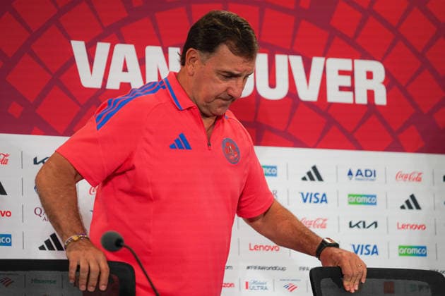 Switzerland v Colombia Round of 16 press conference, PK, Pressekonferenz FIFA World Cup, WM, Weltmeisterschaft, Fussball 2026 NÃ stor Lorenzo Head Coach of Colombia during the 2026 FIFA World Cup MD-1 Press Conference ahead of the Round of 16 match between Switzerland and Colombia at BC Place Stadium. on July 06, 2026 in Vancouver, Canada. (Photo by Leonardo Ramirez Eyepix Group) Copyright: xLeonardoxRamirezx xEyepixxGroupx LR03072026-03196