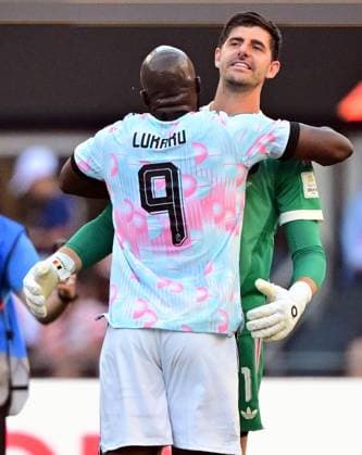 Belgium s Romelu Lukaku and Belgium s goalkeeper Thibaut Courtois celebrate after winning a soccer game between the USA and Belgian national team, Nationalteam Red Devils, on Monday 06 July 2026, at the Seattle Field, in Seattle, a 1 8 finals game in the FIFA World Cup, WM, Weltmeisterschaft, Fussball 2026. DIRKxWAEM  x180554966x