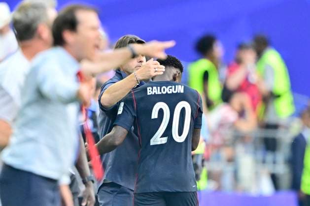 USA vs Belgium - FIFA World Cup, WM, Weltmeisterschaft, Fussball 2026 SEATTLE, UNITED STATES OF AMERICA - JULY 06 : Pochettino Mauricio head coach of USA, Balogun Folarin forward of USA pictured during the FIFA World Cup 2026 round of 16 match between the United States of America and Belgium at the Lumen Field stadium on July 6, 2026 in Seattle, United States of America, 06 07 2026 Seattle United States of America  Copyright: xJanxDexMeuleneirx