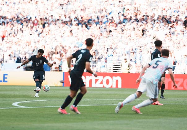 (260707) -- SEATTLE, July 7, 2026 -- Malik Tillman (1st L) of the United States scores during the round of 16 match between the United States and Belgium at the 2026 FIFA World Cup, WM, Weltmeisterschaft, Fussball at Seattle Stadium in Seattle, the United States, July 6, 2026. ) (SP)U.S.-SEATTLE-FOOTBALL-FIFA WORLD CUP-ROUND OF 16-USA VS BEL XuxChang 