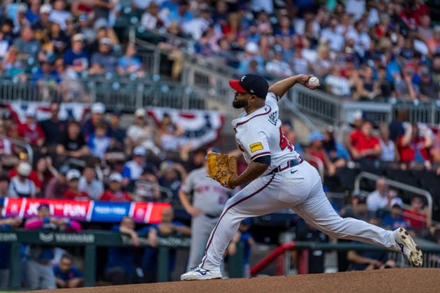 July 6, 2026, Atlanta, Georgia, USA: Atlanta Braves pitcher Reynaldo Lopez (40) pitches against the NY Mets at Truist Park in ATLANTA, Georgia. Atlanta USA - ZUMAa161 20260706_aaa_a161_026 Copyright: xWalterxArcex xGMGx