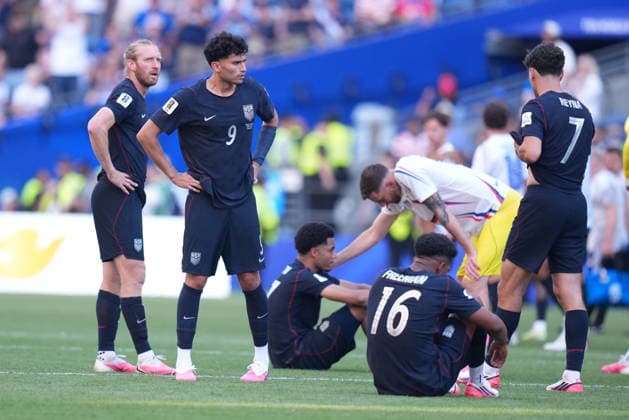 USA v Belgium - FIFA World Cup, WM, Weltmeisterschaft, Fussball 2026 - Round of 16 SEATTLE, USA - JULY 6: Players of USA react to the loss after the 2026 FIFA World Cup Round of 16 match between USA and Belgium at Lumen Field (Seattle Stadium) in Seattle, Washington, United States on July 6, 2026. Ercin Erturk Anadolu Washington United States. Editorial use only. Please get in touch for any other usage.  Copyright: x2026xAnadoluxErcinxErturkx