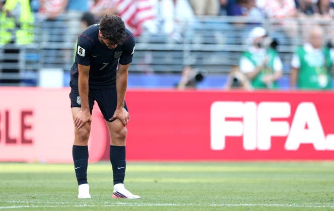 FIFA World Cup, WM, Weltmeisterschaft, Fussball 2026 - Round of 16 - USA vs Belgium Giovanni Reyna of USA reacts after the FIFA World Cup 2026 Round of 16 match USA against Belgium, in Seattle, USA, 06 July 2026. The US team lost 1-4. SEATTLE United States  Copyright: xCHRISTOPHERxTORRESx