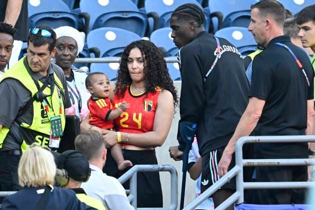 USA vs Belgium - FIFA World Cup, WM, Weltmeisterschaft, Fussball 2026 SEATTLE, UNITED STATES OF AMERICA - JULY 06 : Onana Amadou midfielder of Belgium with his girlfriend and there child pictured during the FIFA World Cup 2026 round of 16 match between the United States of America and Belgium at the Lumen Field stadium on July 6, 2026 in Seattle, United States of America, 06 07 2026 Seattle United States of America  Copyright: xNicoxVereeckenx