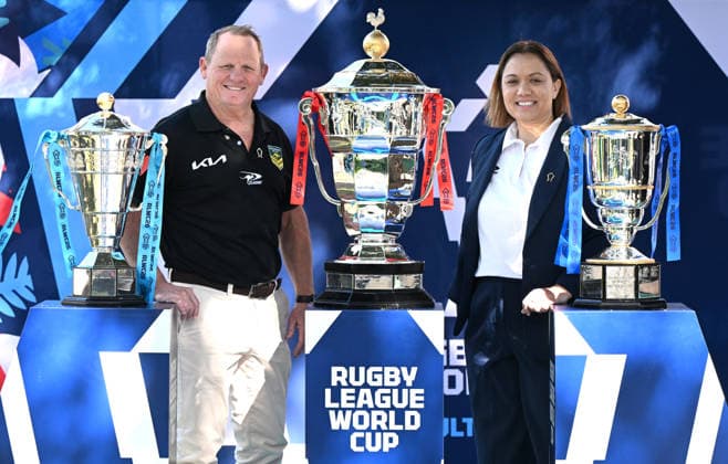 RUGBY LEAGUE WORLD CUP 100 DAYS, Kangaroos coach Kevin Walters (left) and Jillaroos coach Jess Skinner (right) are seen during the 100 Days To Go to the Rugby League World Cup 2026 event at Suncorp Stadium in Brisbane, Tuesday, July 7, 2026. ( NO ARCHIVING Brisbane New South Wales Australia  Copyright: xDarrenxEnglandx 20260707178719024357