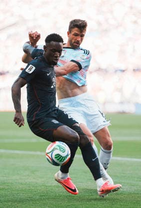 (260707) -- SEATTLE, July 7, 2026 -- Folarin Balogun (L) of the United States competes during the round of 16 match between the United States and Belgium at the 2026 FIFA World Cup, WM, Weltmeisterschaft, Fussball at Seattle Stadium in Seattle, the United States, July 6, 2026. ) (SP)U.S.-SEATTLE-FOOTBALL-FIFA WORLD CUP-ROUND OF 16-USA VS BEL XuxChang 