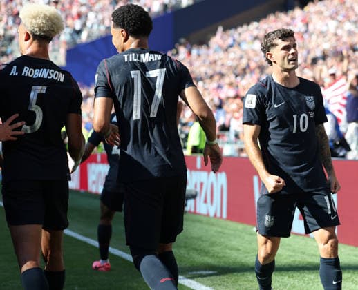 (260707) -- SEATTLE, July 7, 2026 -- Christian Pulisic (1st R) of the United States celebrates during the round of 16 match between the United States and Belgium at the 2026 FIFA World Cup, WM, Weltmeisterschaft, Fussball at Seattle Stadium in Seattle, the United States, July 6, 2026. ) (SP)U.S.-SEATTLE-FOOTBALL-FIFA WORLD CUP-ROUND OF 16-USA VS BEL MaoxSiqian 