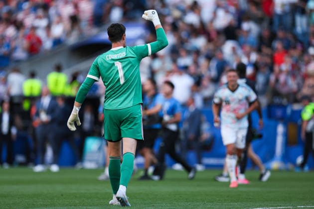 SEATTLE, WA - JULY 06: Goalkeeper Thibaut Courtois 1 of Belgium reacts after the FIFA World Cup, WM, Weltmeisterschaft, Fussball 2026 Round of 16 match between the USA and Belgium on July 6, 2026 at Seattle Stadium in Seattle, Washington. (Photo by Henry Rodenburg Icon Sportswire) SOCCER: JUL 06 FIFA World Cup 26 Round of 16 - USA vs Belgium EDITORIAL USE ONLY Icon260706029