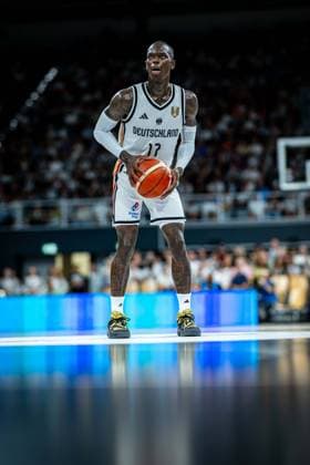 Basketball Bamberg 06.07.2026.2026 FIBA World Cup Qualifier Qualifikation zur Weltmeisterschaft 2027 Deutschland (GER) - Zypern (CYP) Dennis Schröder Schroeder (Deutschland, No.17) Schröder Schroder *** Basketball Bamberg July 6, 2026 2026 FIBA World Cup Qualifier Qualification for the 2027 World Cup Germany GER Cyprus CYP Dennis Schröder Schroeder Germany, No. 17 Schröder Schroder