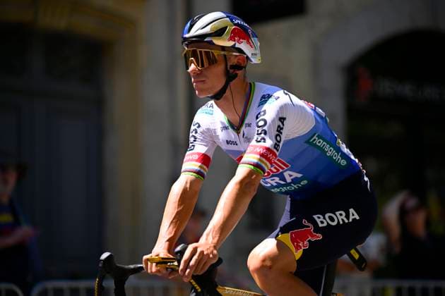 Tour de France 2026 Stage 4 FOIX, FRANCE - JULY 07 : Evenepoel Remco (BEL) of Red Bull - BORA - Hansgrohe during stage 4 of the 113rd edition of Tour de France an UCI World Tour 2.UWT cycling road race stage for Men Elite of 182 km with start in Carcassonne and finish in Foix on July 7, 2026 in Foix, France, 07 07 2026 Foix France  Copyright: xTomasxSiskx