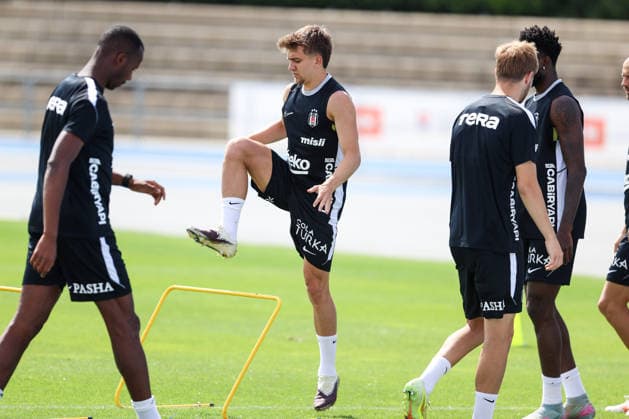Besiktas pre-season camp in Slovakia SAMORIN, SLOVAKIA - JULY 07: Ridvan Yilmaz of Besiktas takes part a pre-season training session under the management of head coach Vincenzo Italiano at the Slovakia Olympic Training Center in Samorin, Slovakia on July 07, 2026. Muhammed Ali Yigit Anadolu Samorin Slovakia. Editorial use only. Please get in touch for any other usage.  Copyright: x2026xAnadoluxMuhammedxAlixYigitx
