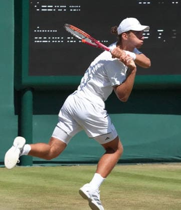 Tennis - 2026 Wimbledon Championships - Day Eight (Week Two) - All England Lawn Tennis & Croquet Club, London - Tuesday 7th July 2026 Centre Court : Boys singles : Mark Ceban (GBR) v Jamie Mackenzie Mark Ceban (GBR) COLORSPORT ANDREW COWIE 