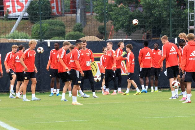 DEU, DFL, 1. FBL, 1.FC Union, Training, 07.07.2026, Stadion Alte Foersterei, Berlin, DEU, DFL, 1. FBL, 1.FC Union, Training, Unioner-Spielerkreis DFL - regulations prohibit any use of Photographs as image sequences and or quasi-video *** DEU, DFL, 1 FBL, 1 FC Union, Training, July 7, 2026, Alte Foersterei Stadium, Berlin, DEU, DFL, 1 FBL, 1 FC Union, Training, Union Players Association DFL regulations prohibit any use of photographs as image sequences and or quasi-video Nordphotox xEngler nph00076