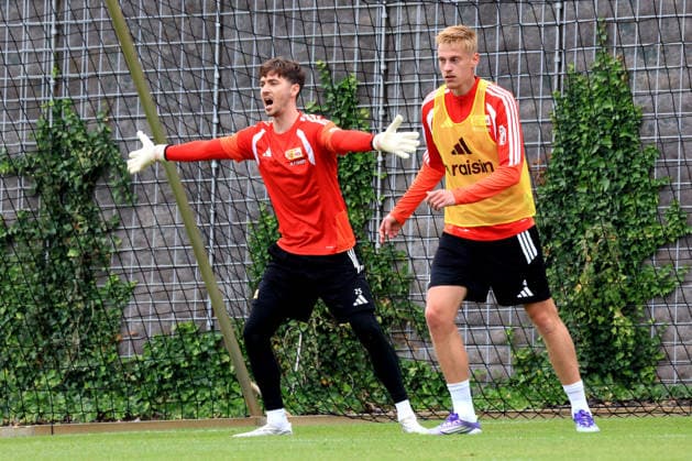 DEU, DFL, 1. FBL, 1.FC Union, Training, 07.07.2026, Stadion Alte Foersterei, Berlin, DEU, DFL, 1. FBL, 1.FC Union, Training, Carl Klaus (1.FC Union Berlin 25), Zeno Van Den Bosch (1.FC Union Berlin 4) DFL - regulations prohibit any use of Photographs as image sequences and or quasi-video *** DEU, DFL, 1 FBL, 1 FC Union, Training, July 7, 2026, Alte Foersterei Stadium, Berlin, DEU, DFL, 1 FBL, 1 FC Union, Training, Carl Klaus 1 FC Union Berlin 25, Zeno Van Den Bosch 1 FC Union Berlin 4. DFL regulations prohibit any use of photographs as image sequences and or quasi-video. Nordphotox xEngler nph00076