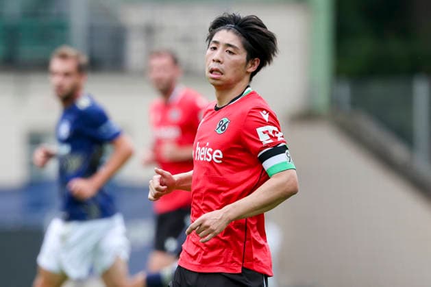 Daisuke Yokota (Hannover 96) schaut enttaeuscht, Friendly match, Hannover 96 v 1. FC Phoenix Luebeck, Eilenriedestadion am 07. July 2026 in Hannover, Deutschland. (Foto von Marco Steinbrenner DeFodi Images) Daisuke Yokota (Hannover 96) looks dejected, Friendly match, Hannover 96 v 1. FC Phoenix Luebeck, , July 7, 2026 in Hanover, Germany. (Photo by Marco Steinbrenner DeFodi Images) - *** Daisuke Yokota of Hannover 96 looks disappointed, Friendly match, Hannover 96 vs. 1 FC Phoenix Lübeck, Eilenriedestadion on July 7, 2026, in Hannover, Germany Photo by Marco Steinbrenner DeFodi Images Daisuke Yokota of Hannover 96 looks dejected, Friendly match, Hannover 96 vs. 1 FC Phoenix Lübeck, July 7, 2026, in Hanover, Germany Photo by Marco Steinbrenner DeFodi Images